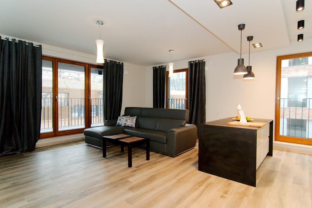 P&J Apartments Lubicz Kraków Exteriör bild